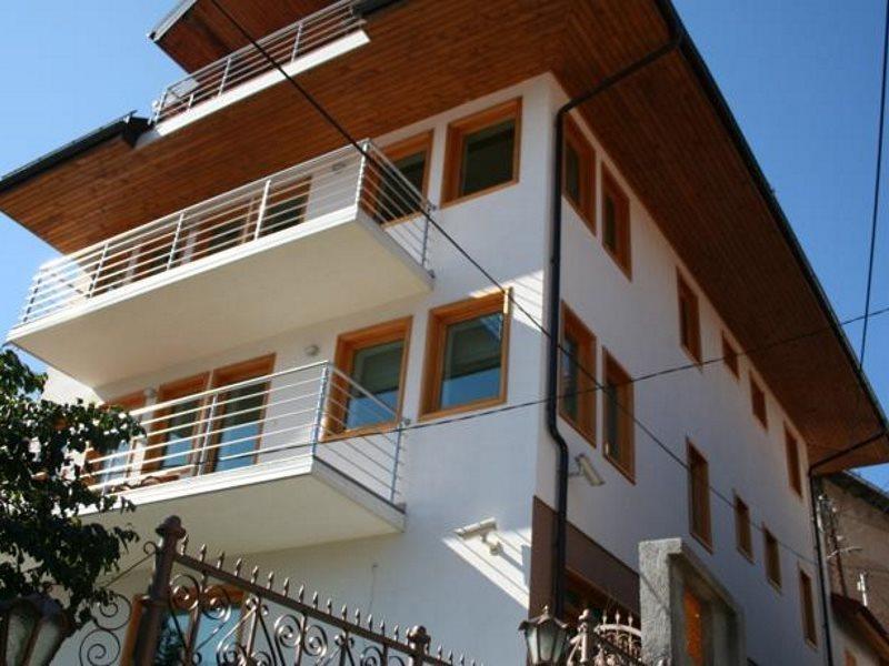 Villa Una ซาราเยโว ภายนอก รูปภาพ