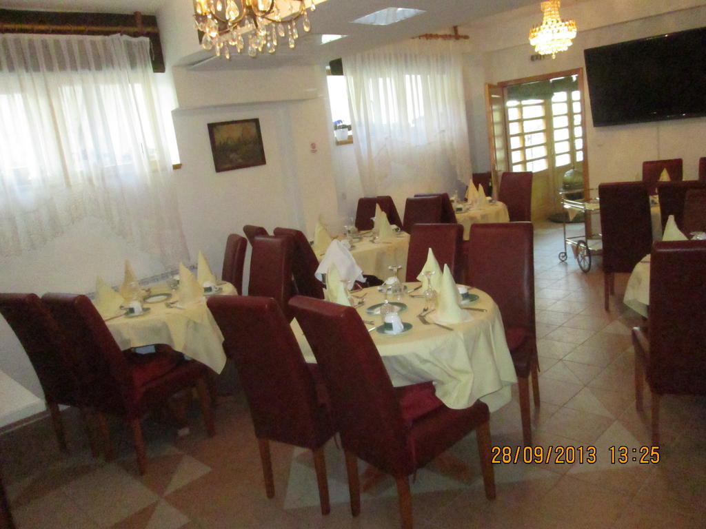 Villa Una ซาราเยโว ภายนอก รูปภาพ